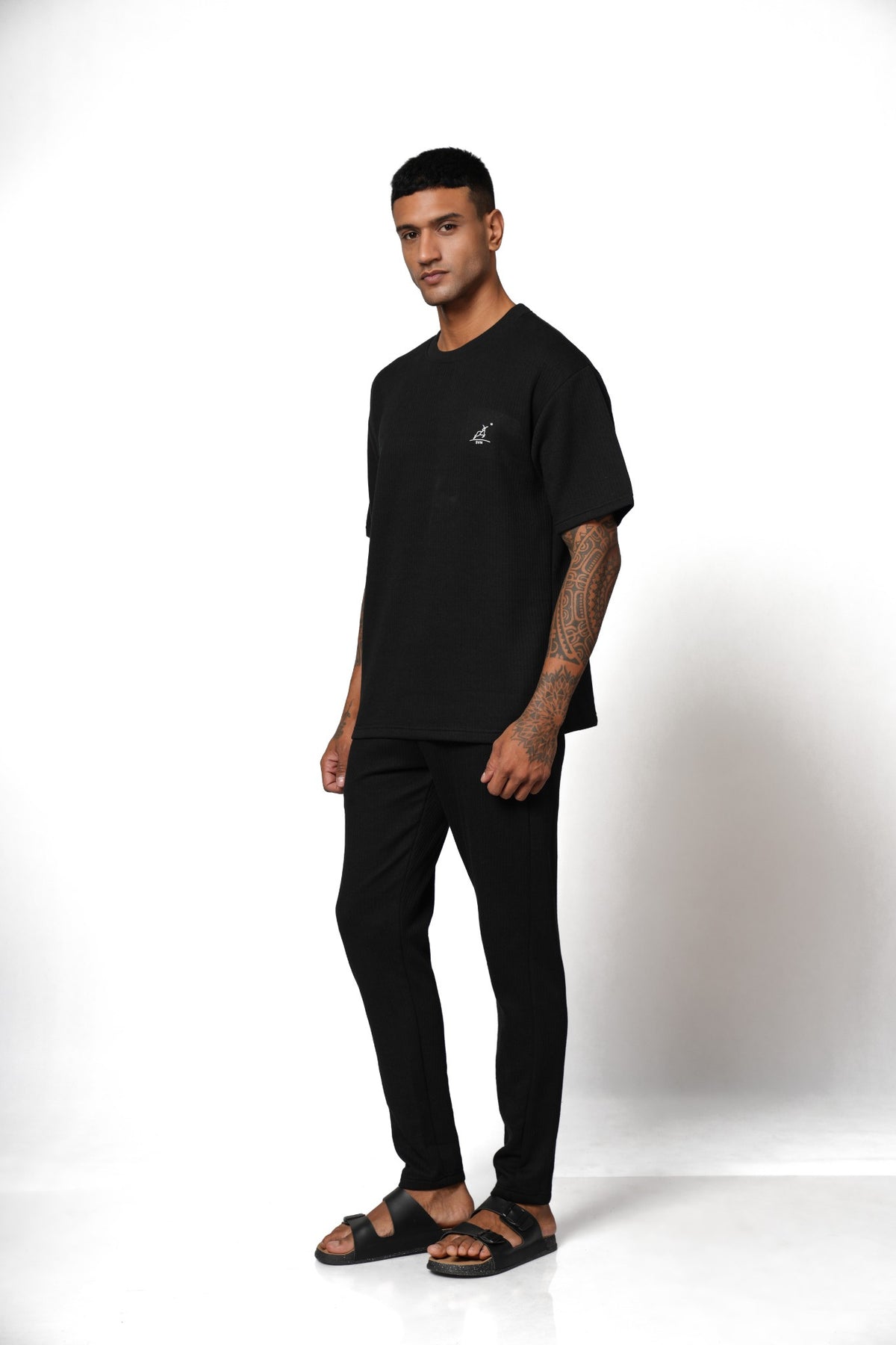 CORDSET EASY FIT | BLACK