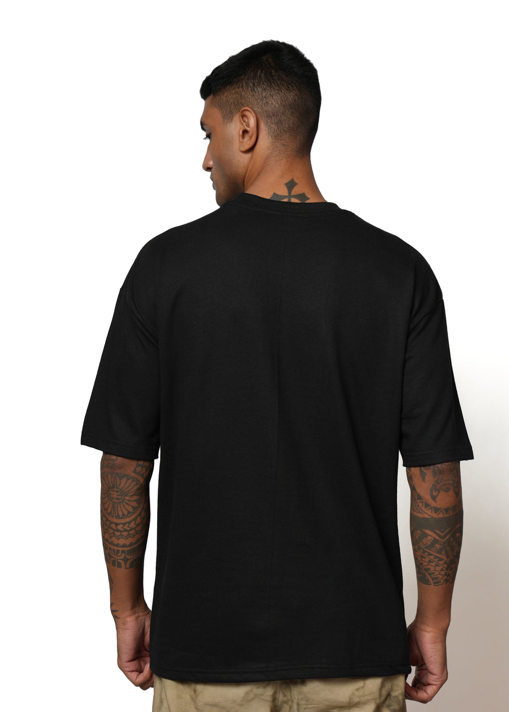 BLACKOVERSIZED PLAIN THSIRT | BLACK