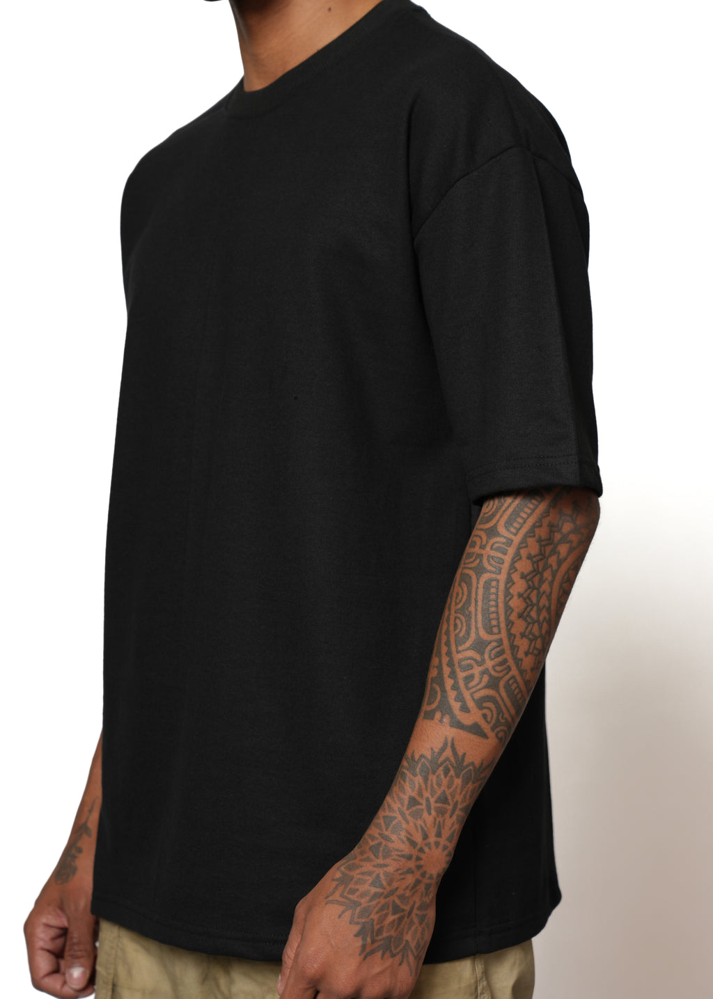 BLACKOVERSIZED PLAIN THSIRT | BLACK